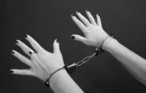 NAKON DRAME U CENTRU SJENICE: Uhapšena žena (35) koja je izbola muškarca naočigled sugrađana!