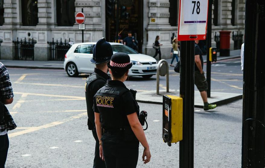 HAOS I PANIKA U LONDONU: Hitno evakusian Trafalgar skver