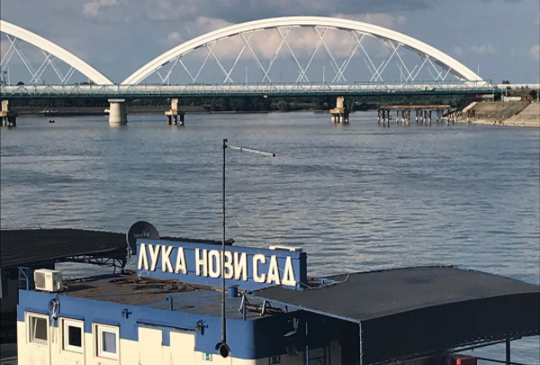 DRAMA U NOVOM SADU: Muškarac skočio sa mosta