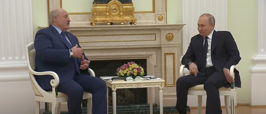 SAŠA ČUVAJ MI LEĐA: Lukašenko otkrio Putinove reči na početku specijalne operacije