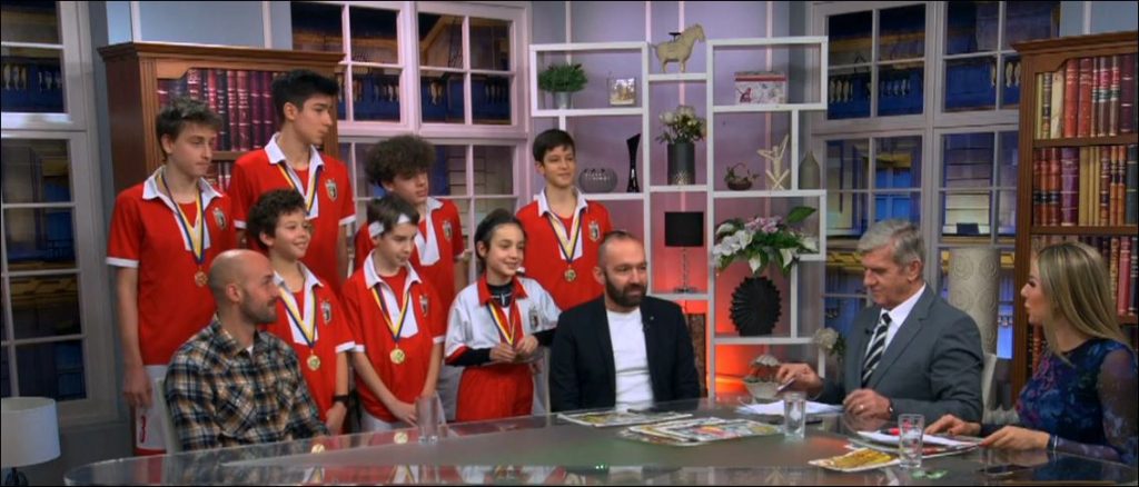 U „VIKEND JUTRU“ NA TV HAPPY FUDBALSKI KLUB „MONTEVIDEO“: Zlatni dečaci došli iz Sarajeva!