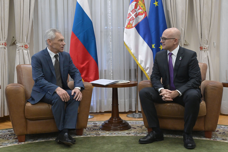 Ministar odbrane Miloš Vučević sastao se sa ambasadorom Rusije u Srbiji Aleksandrom Bocan-Harčenkom!