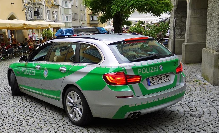 Nemačka policija razbila je lanac krijumčara ljudi u Nemačkoj!