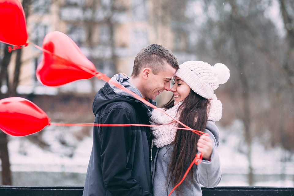Eksperti savetuju: Ove 3 stvari rade srećni parovi u vezi i braku!