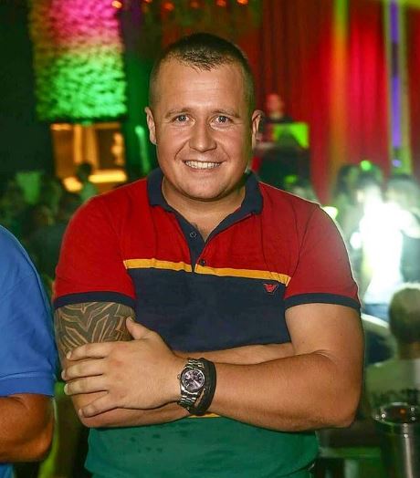 BIVŠI UČESNIK PAROVA USPEO U POSLU: Marko je menadžer meseca! (FOTO)