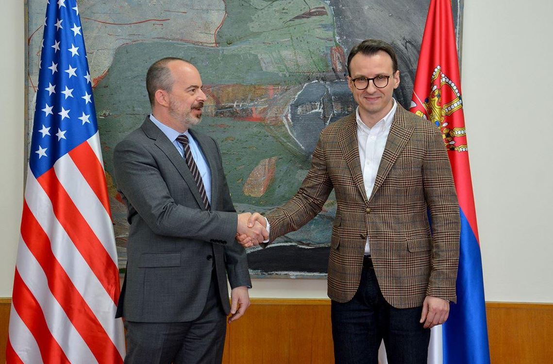 KANCELARIJA ZA KiM: Sastanak Petkovića i zamenika američkog ambasadora Ginkela (FOTO)