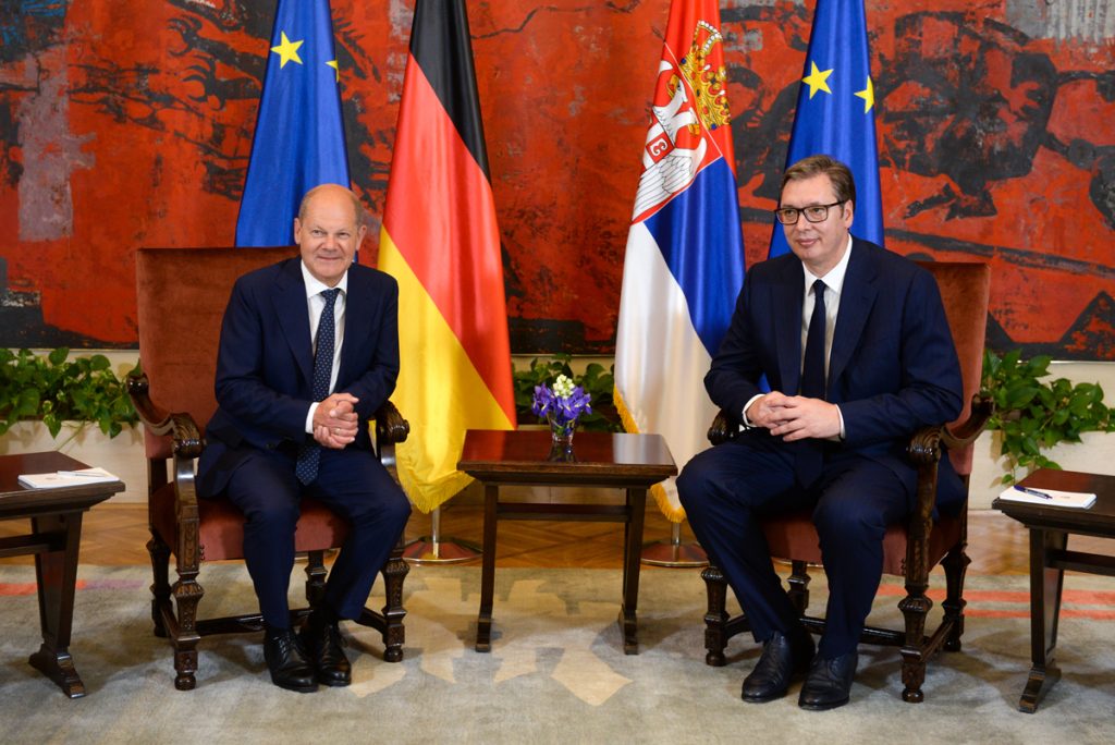 PREDSEDNIK VUČIĆ SE ZAHVALIO ŠOLCU NA POSETI: Doneo je novu energiju u pogledu naše zajedničke evropske budućnosti (VIDEO)