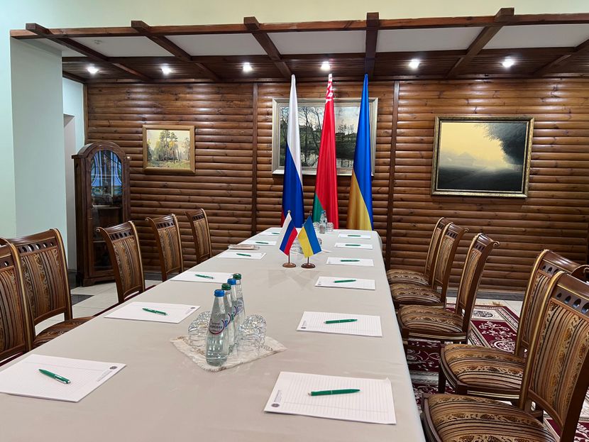 ŠOK OBRT: RUSIJA i UKRAJINA sedaju za pregovarački sto – evo koja je tema sastanka i kog datuma