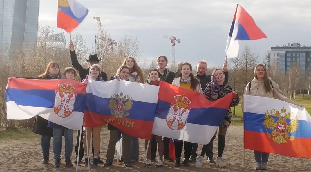 VIDEO KOJI JE RASPAMETIO SRBIJU: Rusi se ZAHVALILI SRPSKOM NARODU na podršci! (VIDEO)
