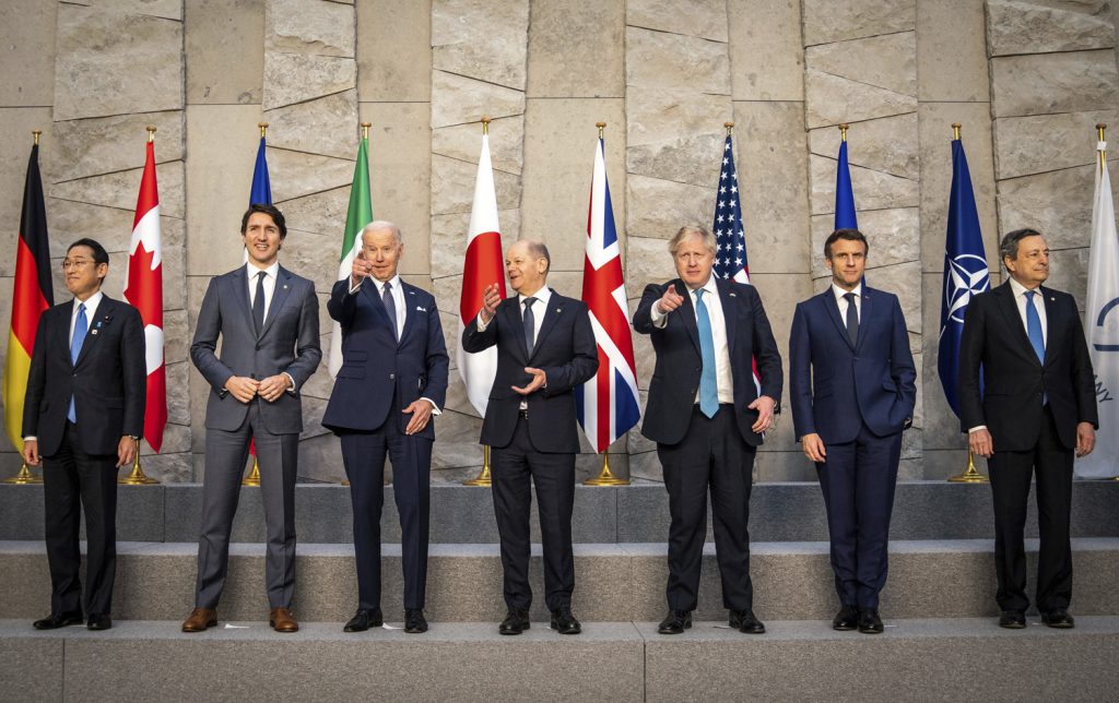 HRABRE REČI OD G7 „Mere koje smo danas najavili direktno će pogoditi ruske oligarhe i udariti u srce Putinove ratne mašine!“