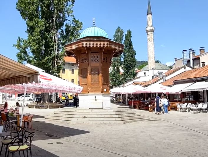 AMERIKANCI „VRTE ISTU PLOČU“ Ambasada SAD u Sarajevu odgovorila Dodiku: „Činjenice o napadu na Markale su dobro utvrđene i nepromenjive!“