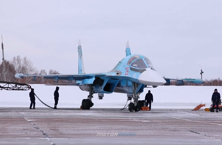 NOVO RUSKO ČUDO: PRVI SNIMAK lansiranja BOMBI FAB-500 iz SU-34 – UNIŠTAVAJU POLOŽAJE NA 50 KILOMETARA UDALJENOSTI (VIDEO)