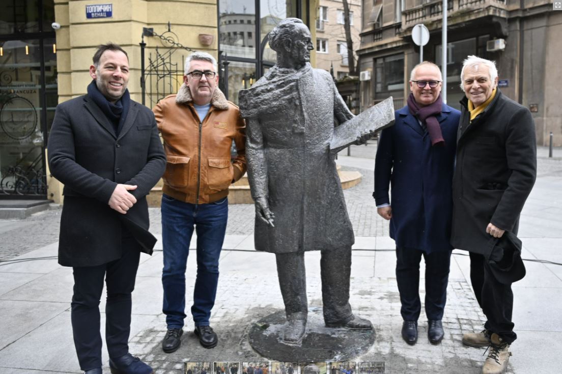 Otkriven spomenik Aleksandru Deroku na Topličinom vencu