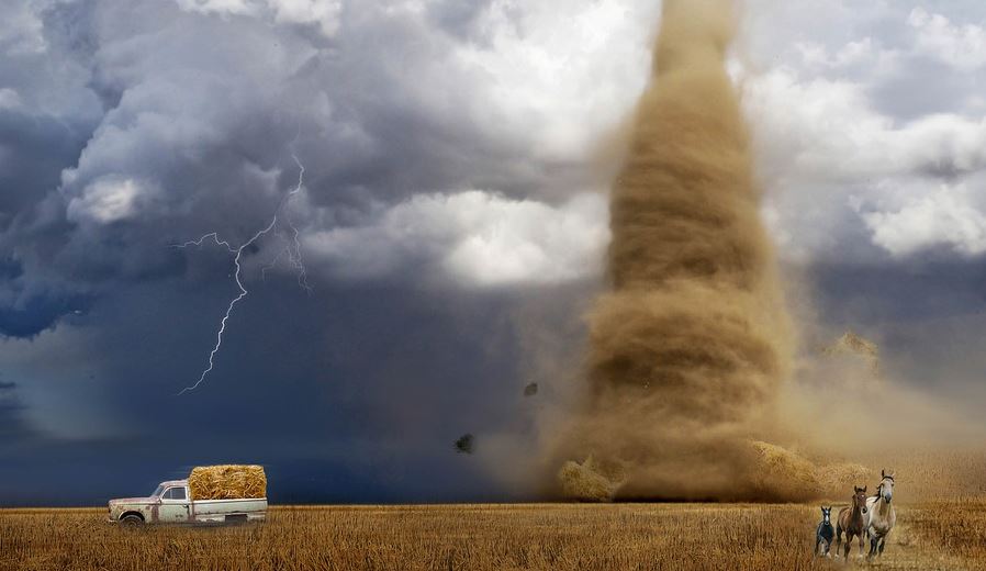 DRAMATIČNO UPOZORENJE: Srbiju će pogoditi razorni tornado?
