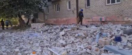Ukrajinske snage izvele raketni napad "HIMARSOM" na stambenu zgradu! Ruski istražitelji na terenu! (VIDEO)