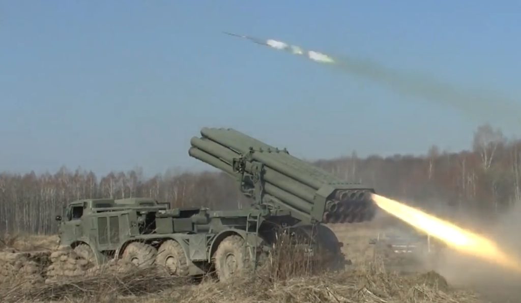 LANSIRANO JE ŠEST PROJEKTILA: Izvedeni raketni udari na Lavovsku, Žitomirsku i Černigovsku oblast u Ukrajini!