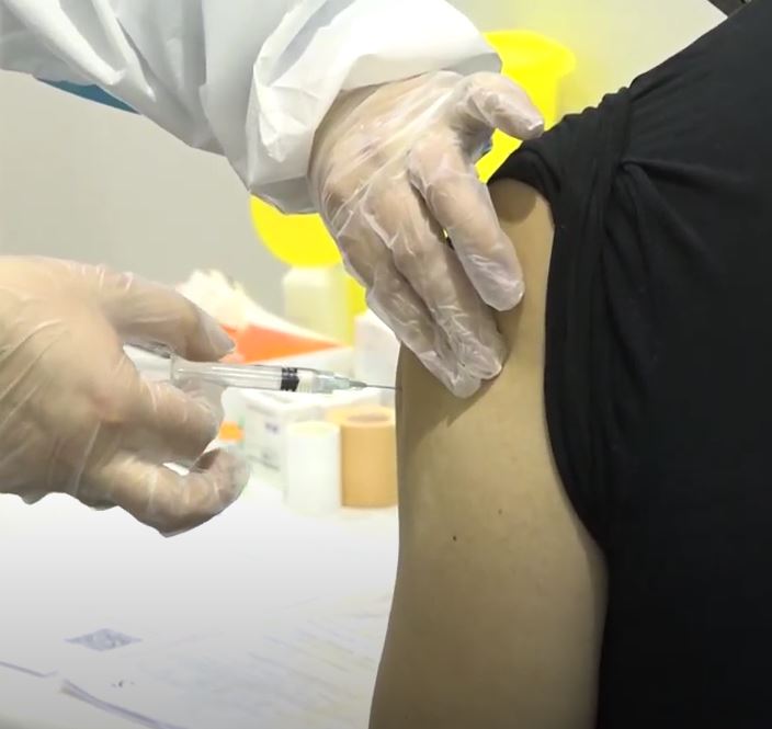 NEMAČKA ODLUČILA: Obavezna vakcinacija u bolnicama i domovima za stare