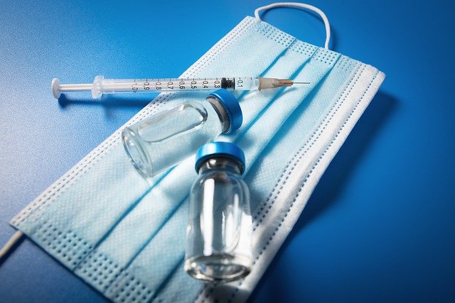 BUSTER DOZA: Britanija odobrila bivalentnu antikovid vakcinu
