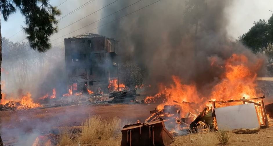 TRAGEDIJA U TURSKOJ: Srušio se vatrogasni avion