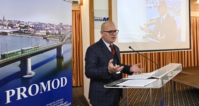 Vesić otvorio međunarodni seminar o modernizaciji javnog prevoza u Beogradu