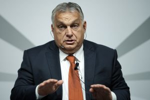 EVROPA ĆE MORATI DA SE PRIPREMI ZA DUGOTRAJAN RAT: Orban izjavio da je Mađarskoj potrebna kompetentna vojska!