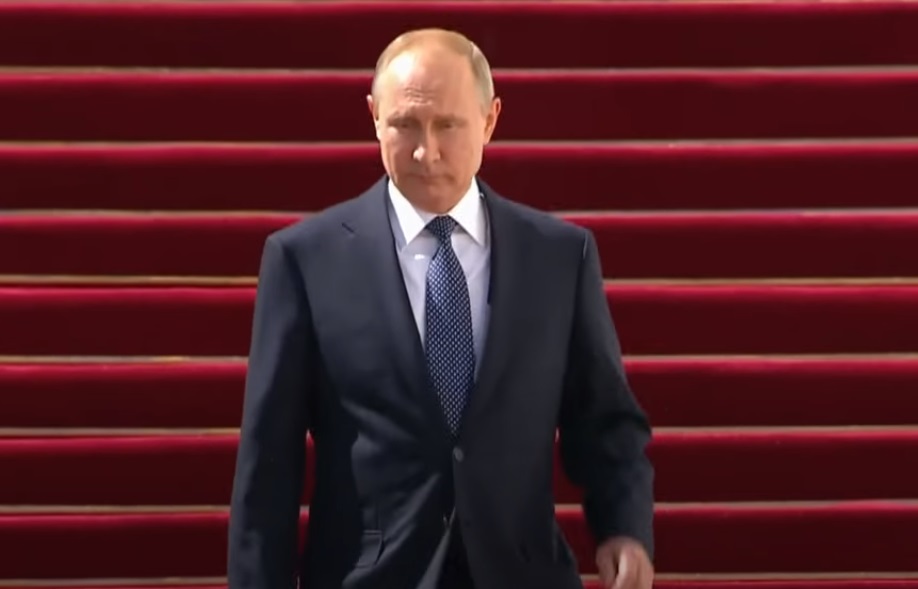 OVE GODINE BEZ ČESTITKE! Putin neće čestitati Bajdenu Dan nezavisnosti!