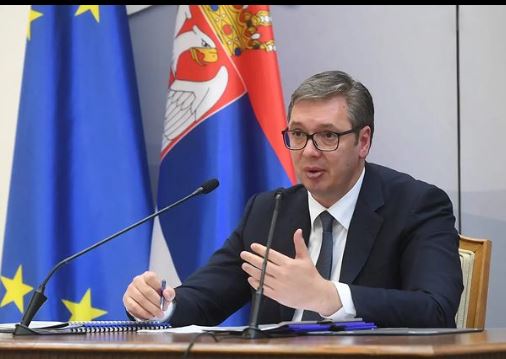 Vučić stigao u Kragujevac: NAŠA DECA MOGU DA RADE U ODLIČNIM USLOVIMA (FOTO/VIDEO)
