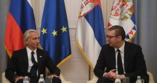 Vučić se sastao sa predsednikom “Gasprom Njefta” (FOTO)