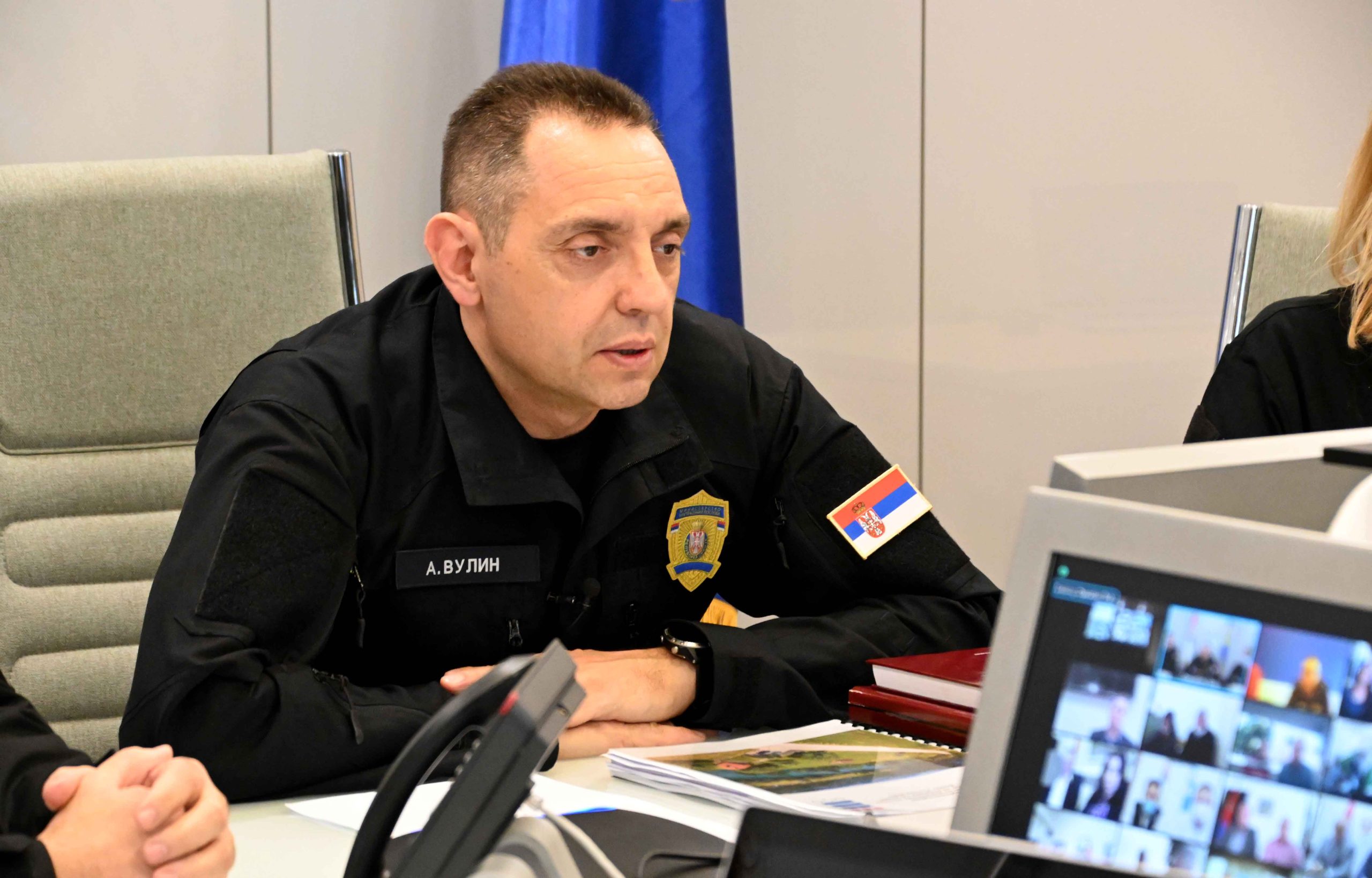 NE MOGU SE SPREČITI Ministar unutrašnjih poslova Aleksandar Vulin izjavio je da su dojave o bombama kao korona