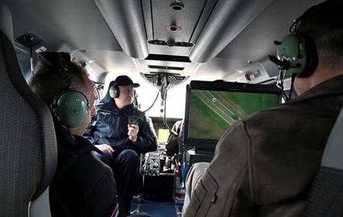 VULIN SA PRIPADNICIMA HELIKOPTERSKE ZAJEDNICE: Korišćenjem letelica poboljšava se bezbednost saobraćaja!
