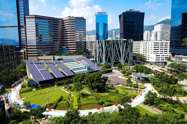 SOLARNA ENERGIJA: EPS potpisala ugovore o preuzimanju energije iz dve solarne elektrane