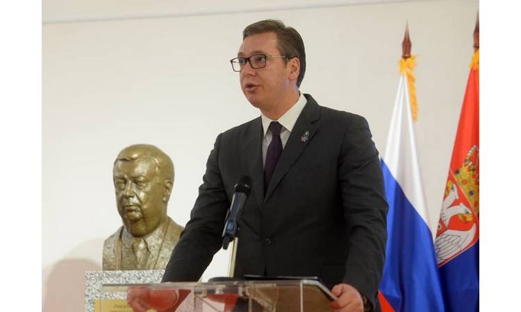 VUČIĆ NAKON SEDNICE PREDSEDNIŠTVA PARTIJE: Najavio važne promene u SNS-u!