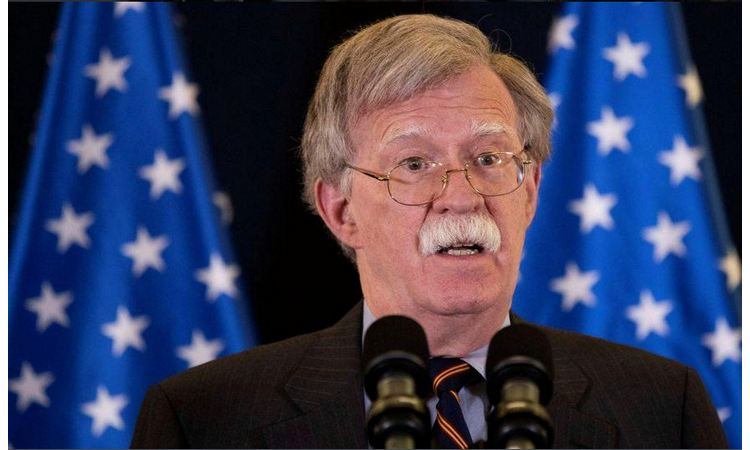 „NEĆU SE POJAVITI BEZ SUDSKOG POZIVA“! Bolton ne pristaje na dobrovoljni razgovor u istrazi o opozivu predsednika!