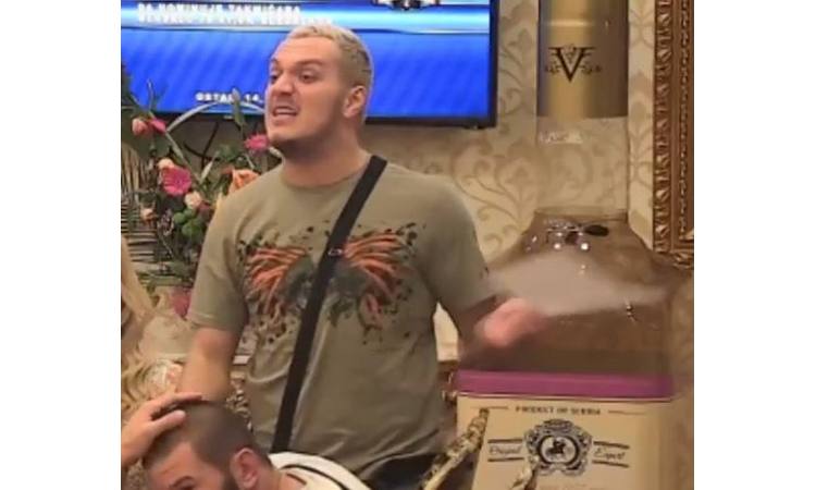 pa progovorio o Zoričinom bavljenju prostitucijom!