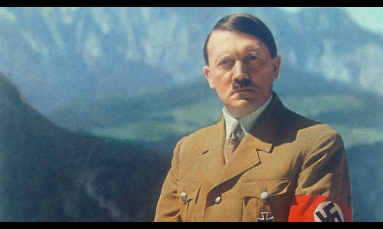 SLUČAJNA SLIČNOST? Austrijska vlast proverava navode o Hitlerovom dvojniku! (foto)