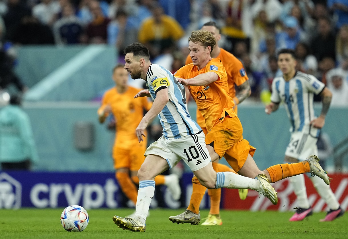 Fudbaleri Argentine plasirali su se u polufinale Mundijala u Kataru pobedom nad Holandijom posle boljeg izvođenja jedanaesteraca! (FOTO)
