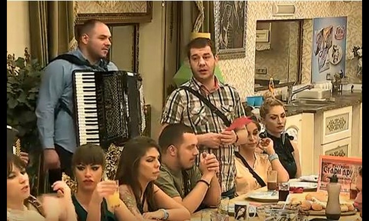 IVAN MARINKOVIĆ ŠOKIRAO SVE: Nisam zaljubljen u Miljanu! (foto)
