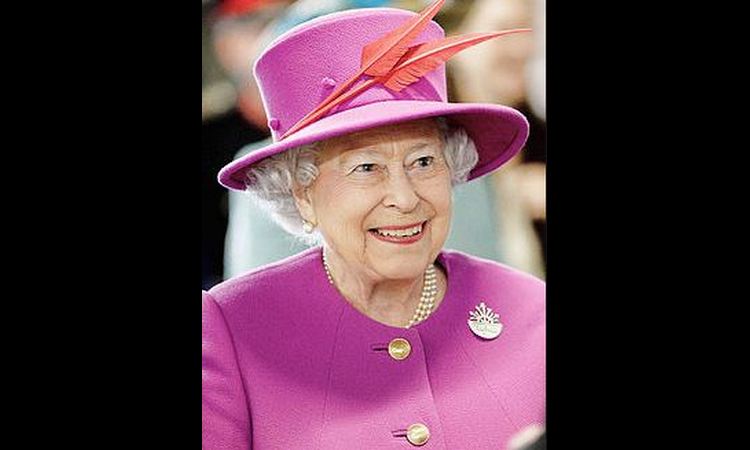 Britanska kraljica iznela program nove vlade: DOMINIRA BREGZIT!