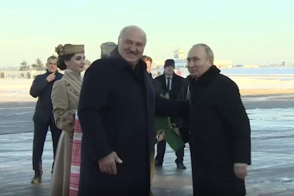 RAZGOVOR U ČETRI OKA: Evo o čemu su pričali Putin i Lukašenko (VIDEO)