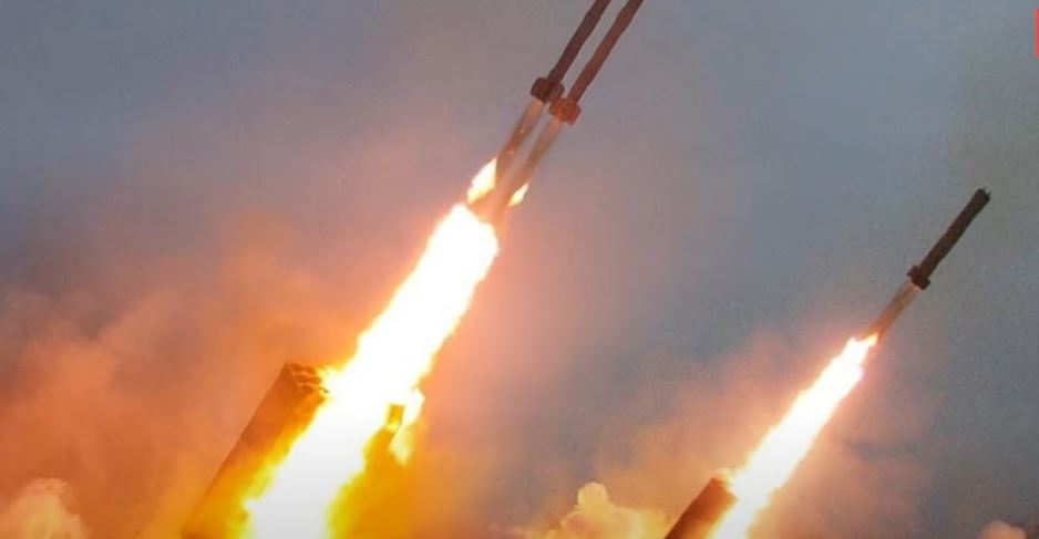 NOVI MASOVNI RAKETNI NAPAD NA UKRAJINU: Krstareće rakete lete iz tri smera, scene razarajuće!