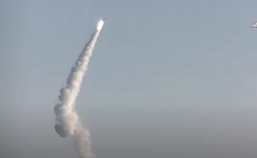 PUTINOVA NAJAVA ZA NOVI STRAH ZAPADA:Raketa cirkon u upotrebi od januara
