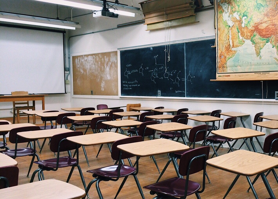 MATURANTI U ŠILOVU PROSLAVILI ZADNJI DAN: Ispraćeno 40 učenika osmog razreda