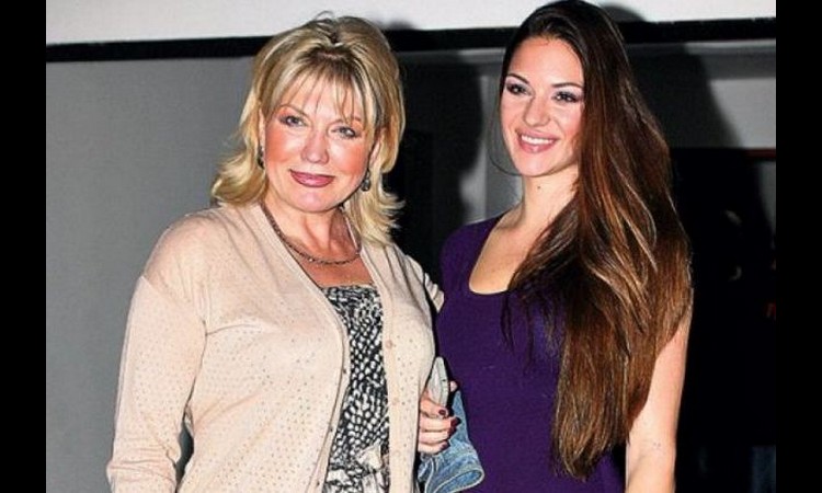 SUZANA MANČIĆ NE ZNA DA JOJ SE UDALA ĆERKA: Lepa Teodora se venčala za biznismena u tajnosti! (foto)