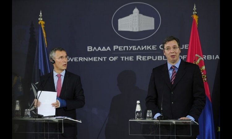 Vučić o protivljenju formiranja kosovske vojske: ZADOVOLJAN SAM REAKCIJOM SAD I NATO! (VIDEO)