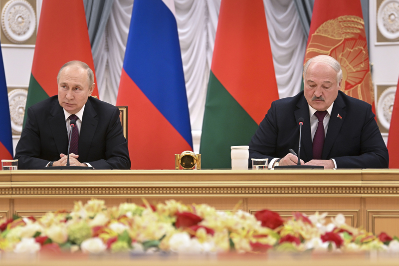 RUSKI DRONOVI KAMIKAZE GAĐALI KIJEV PAR SATI PRE DOLASKA PUTINA U BELORUSIJU: Pritisak na Lukašenka da se pridruži novoj ofanzivi?