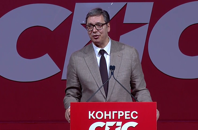 MORAMO DA SAČUVAMO DRŽAVU! Vučić se obratio na 11. kongresu SPS-a