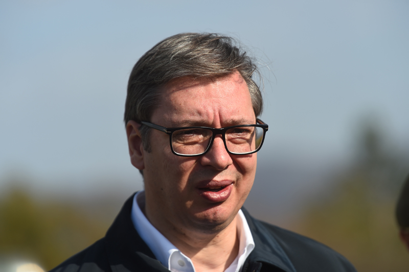 PREDSEDNIK VUČIĆ SE OPROSTIO OD SINIŠE MIHAJLOVIĆA: "Ostaće trajna inspiracija i UZOR generacijama mladih fudbalera"