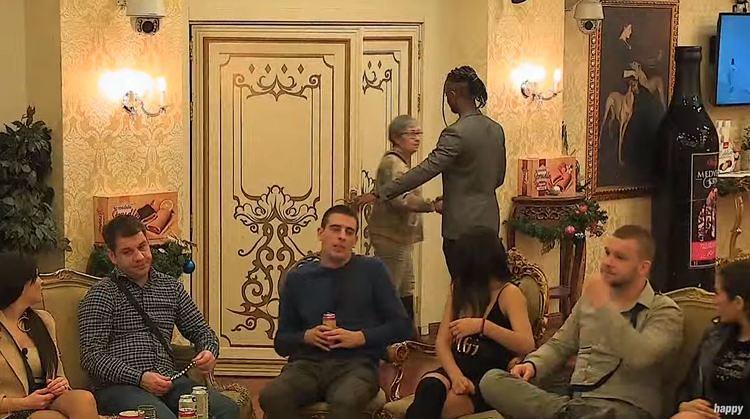 OŠTRA BAKA ZAKORAČILA U VILU! Teodora iznenađena! EVO šta joj ona najviše zamera! (FOTO)