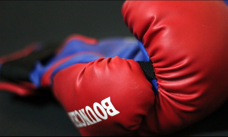 SMRT UFC ŠAMPIONA I DALJE MISTERIJA: Borac pronađen pored, taskođe mrtvog, prijatelja, uzrok smrti …