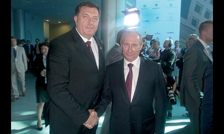 PODRŠKA OD MOSKVE: Evo kako je Putin poželeo Dodiku sreću na referendumu!